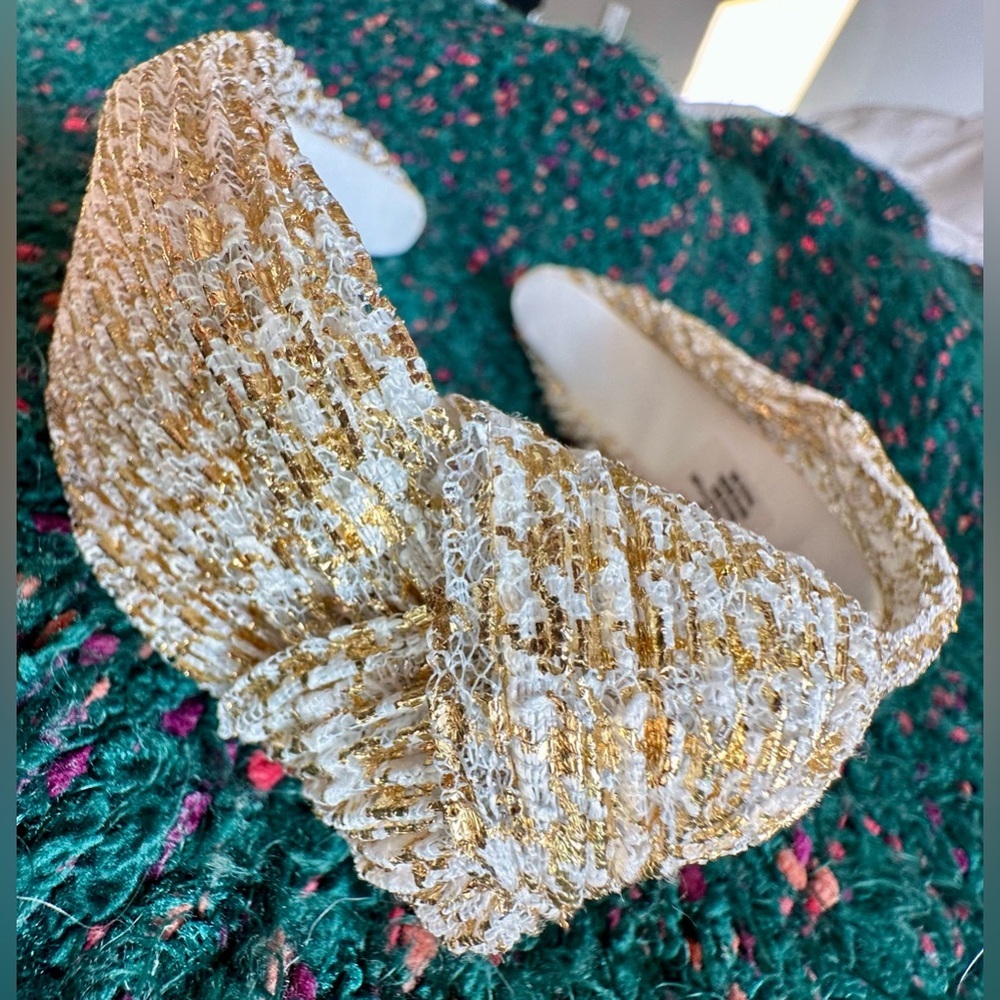 ‼️RARE‼️🎸ANTHROPOLGIE🎸🔥NWOT🔥Metallic Knotted Headbanc in White/Gold Flecks